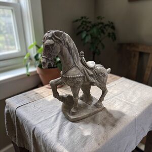 Hand Painted Gray Decorative Horse Ceramic Statue – Home Art Accent